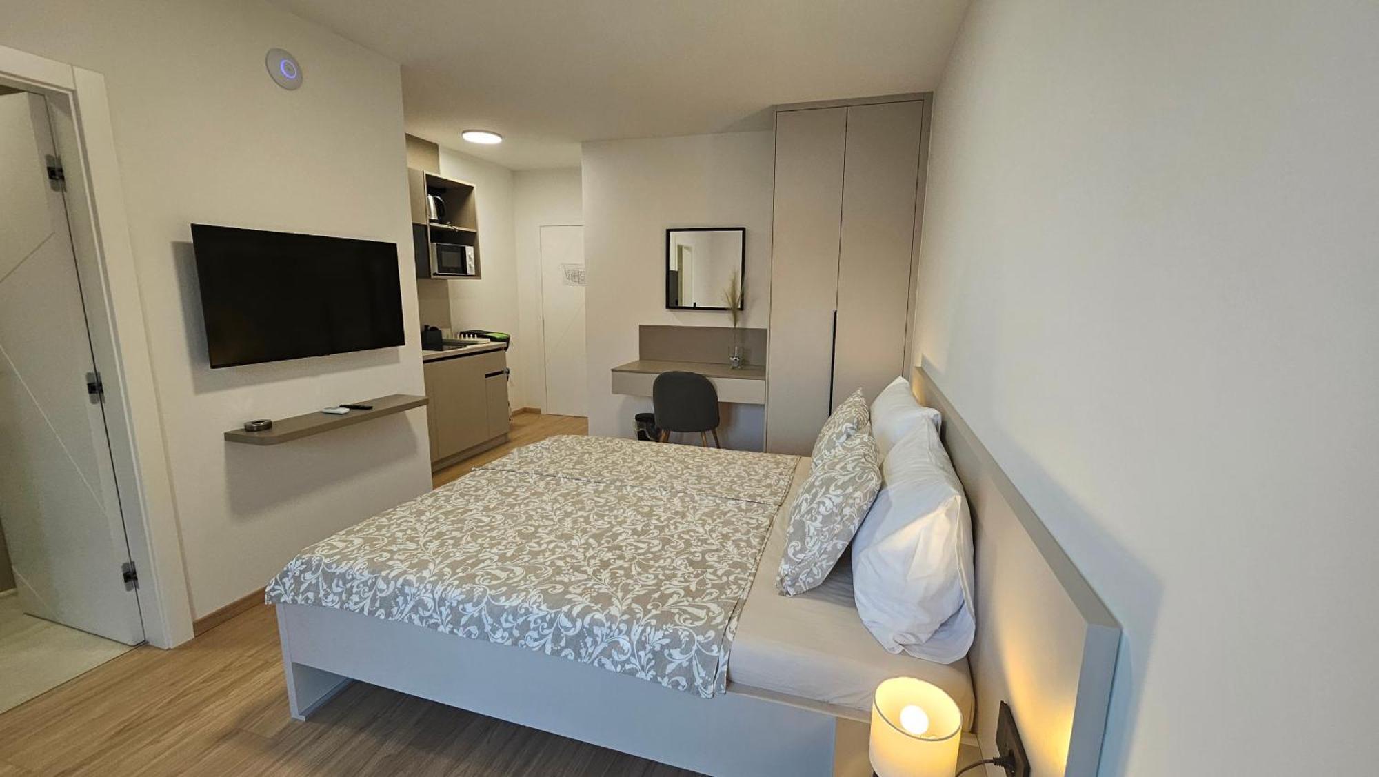 Richi Rooms & App Funtana Exteriér fotografie