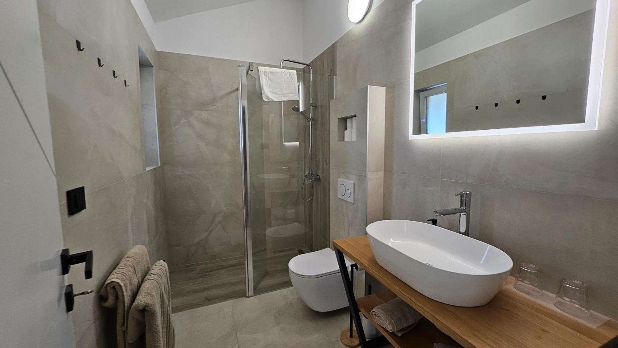 Richi Rooms & App Funtana Exteriér fotografie